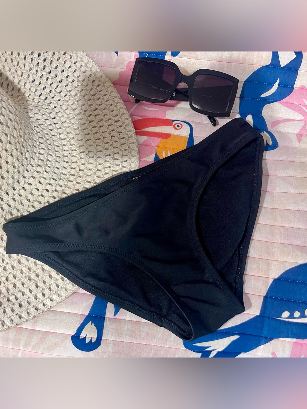 Old Navy Black Hipster Full Back Coverage Bikini Bottom